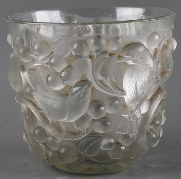 R. Lalique Avallon Vase