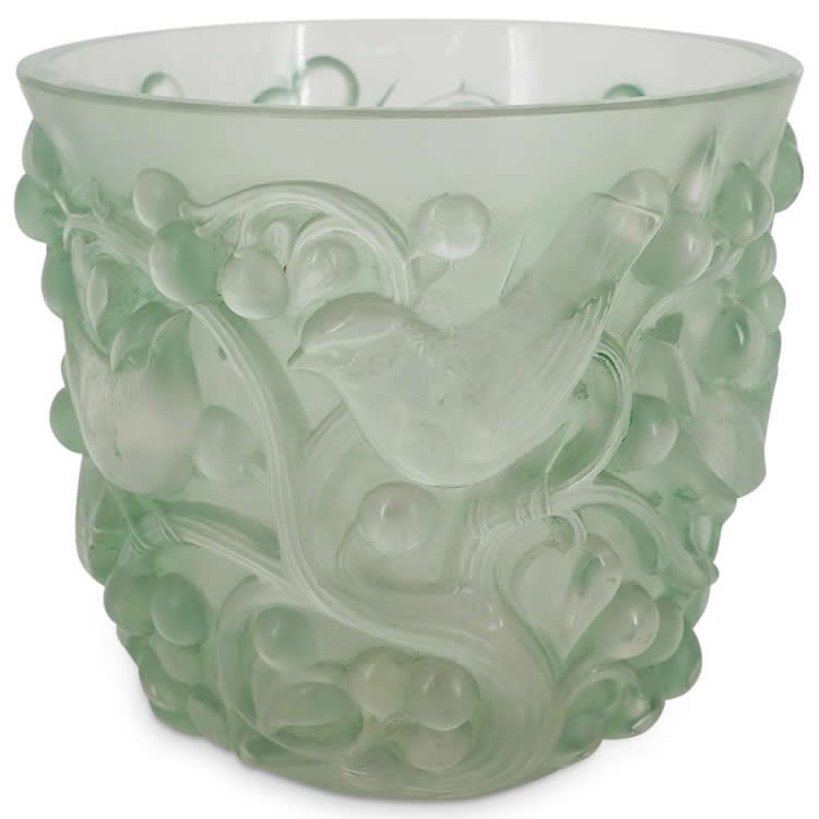 R. Lalique Avallon Vase