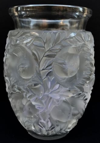 R. Lalique Bagatelle Vase