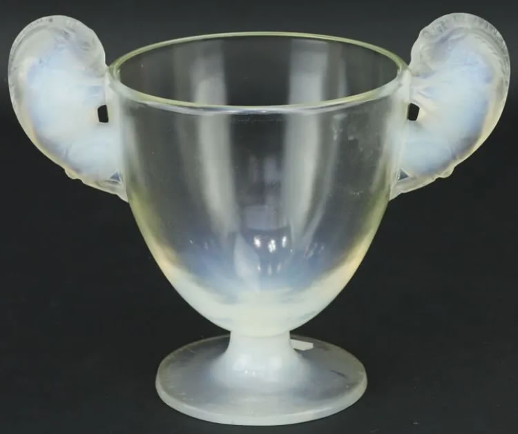 R. Lalique Beliers Vase