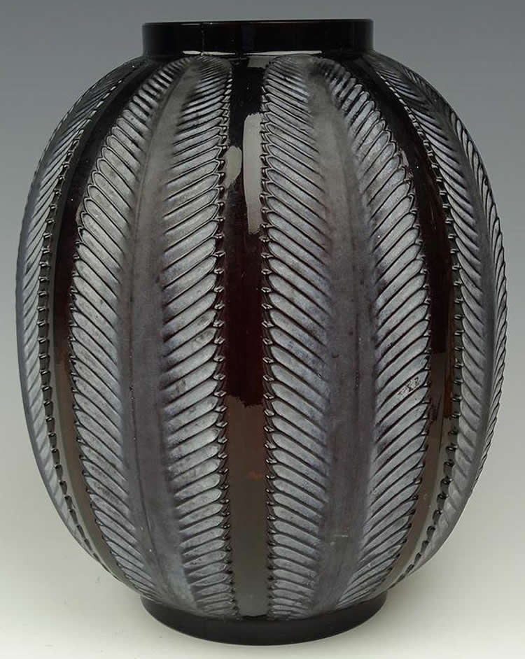 R. Lalique Biskra Vase