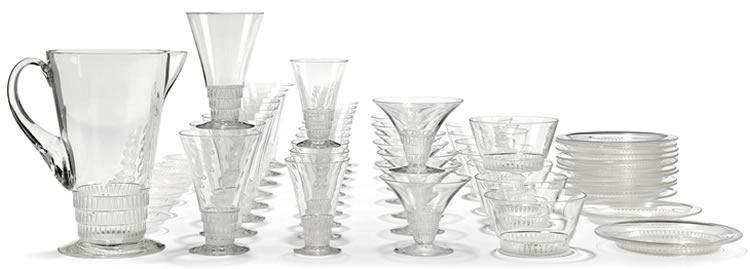 R. Lalique Bourgueil Tableware