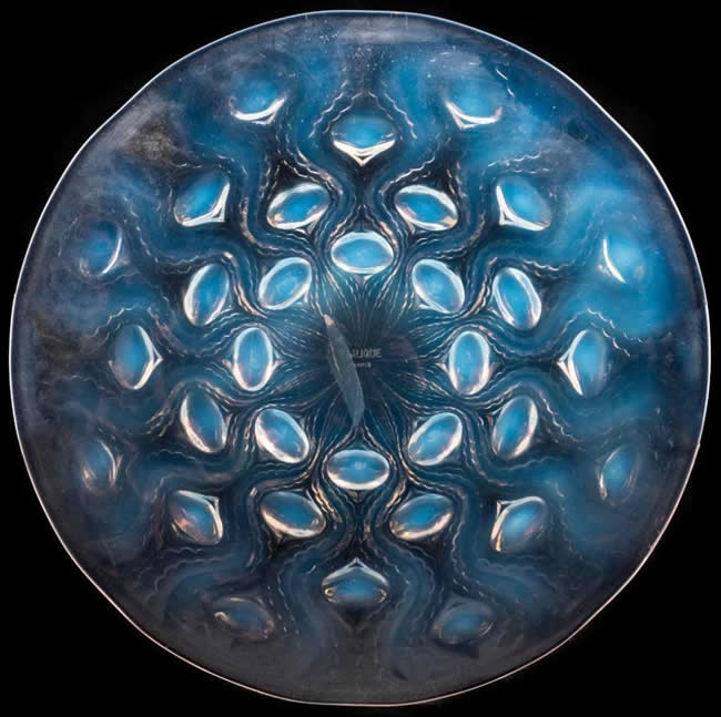 R. Lalique Bulbes Plate