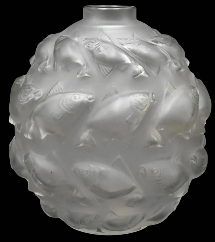 R. Lalique Camaret Vase
