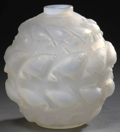 R. Lalique Camaret Vase
