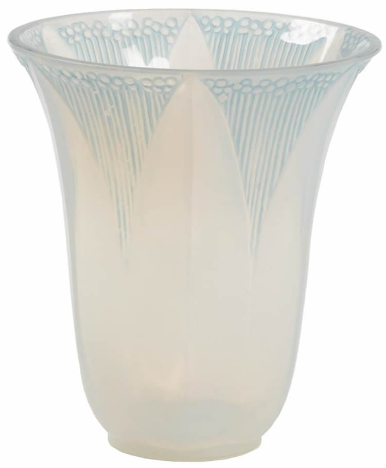 R. Lalique Campanule Vase