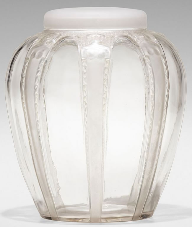 R. Lalique Cariatides Covered Vase