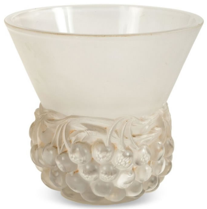 R. Lalique Cerises Reflecteur Lamp