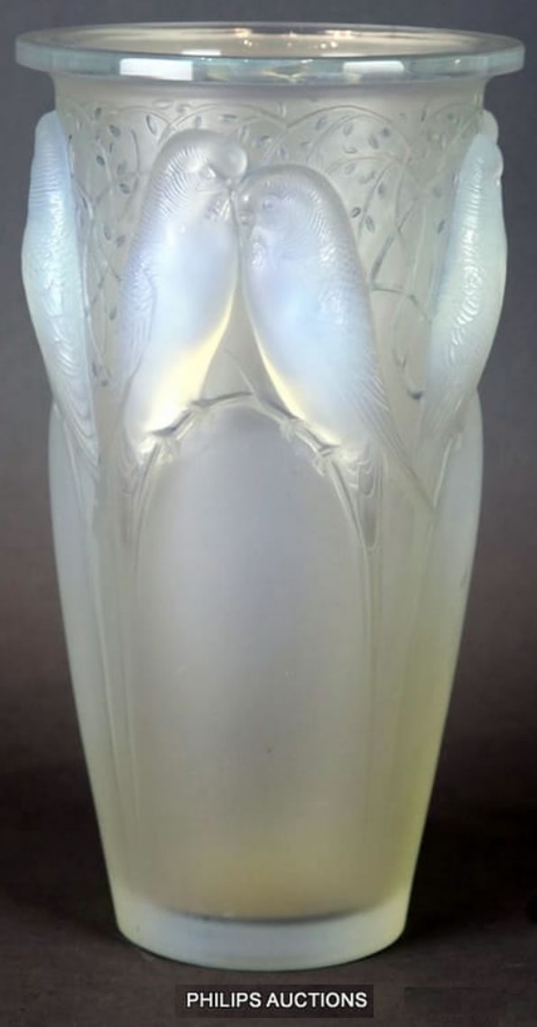 R. Lalique Ceylan Vase