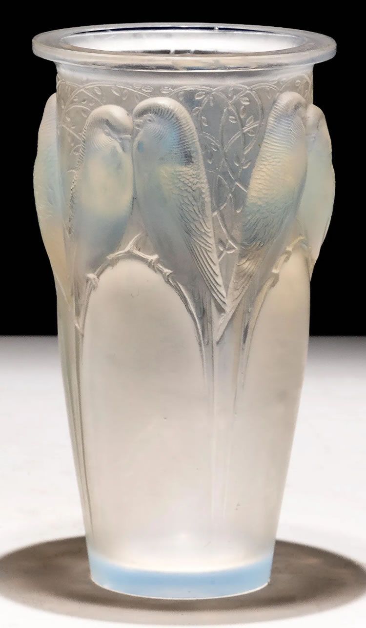 R. Lalique Ceylan Vase