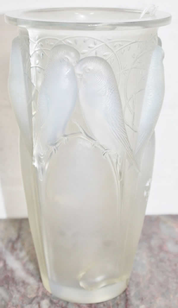 R. Lalique Ceylan Vase