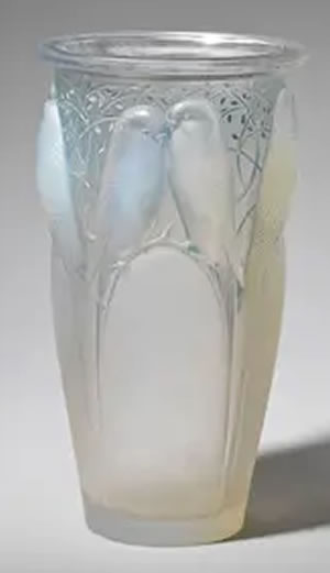 R. Lalique Ceylan Vase