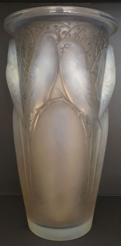 R. Lalique Ceylan Vase