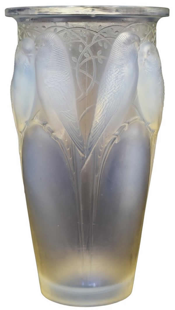 R. Lalique Ceylan Vase