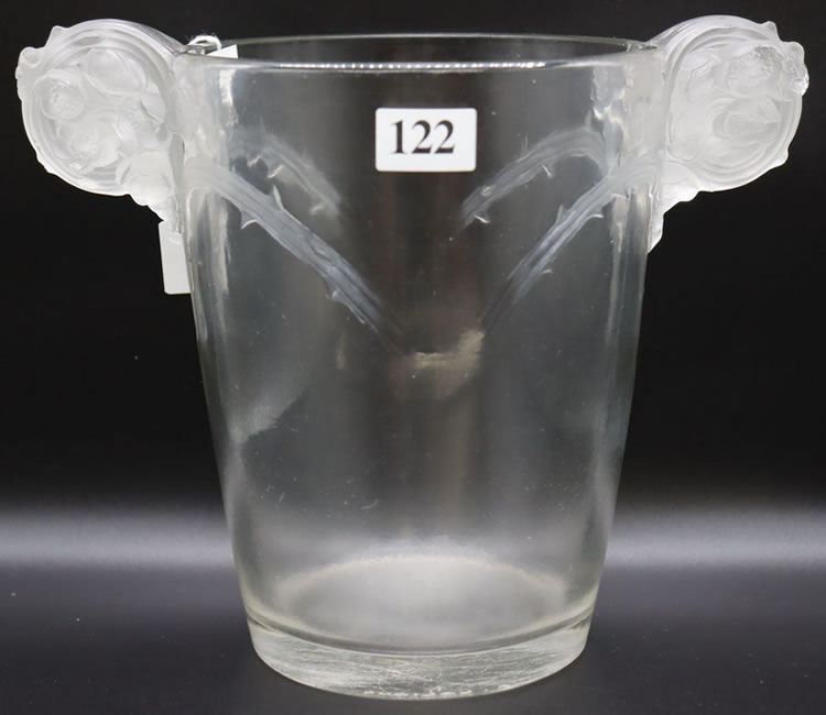R. Lalique Chamarande Vase