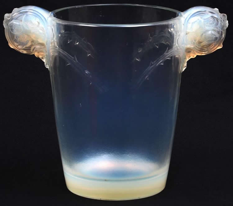 R. Lalique Chamarande Vase