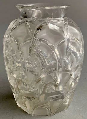 R. Lalique Chamois Vase