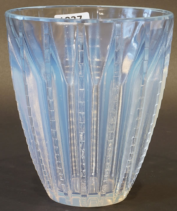 R. Lalique Chamonix Vase