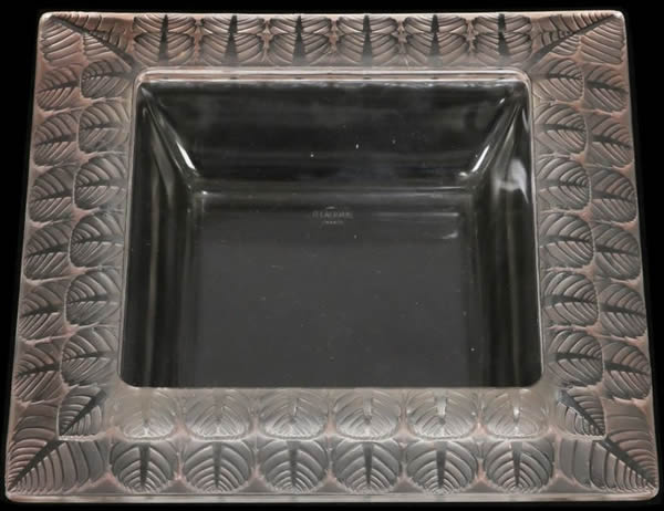R. Lalique Charme Square Bowl