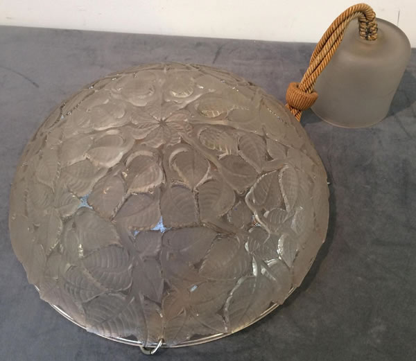 R. Lalique Charmes Chandelier