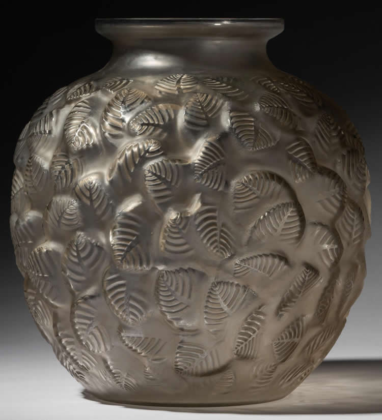 R. Lalique Charmilles Vase
