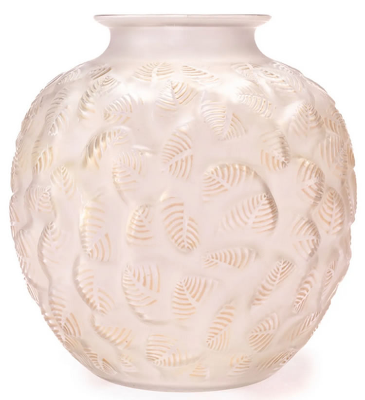 R. Lalique Charmilles Vase