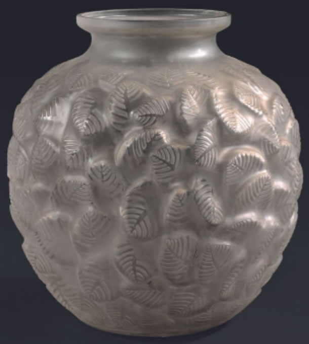 R. Lalique Charmilles Vase
