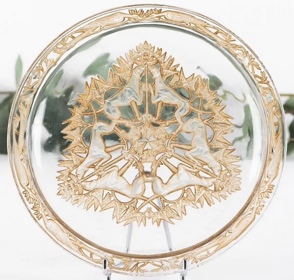 R. Lalique Chasse Chiens Plate
