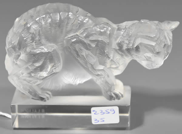 R. Lalique Chat Paperweight