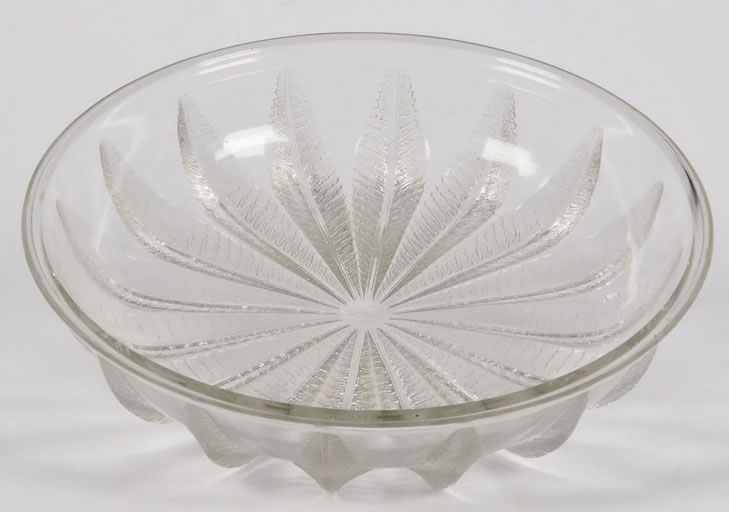 R. Lalique Chataignier Bowl