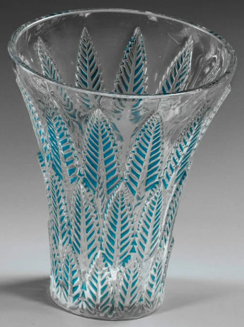R. Lalique Chataignier Vase