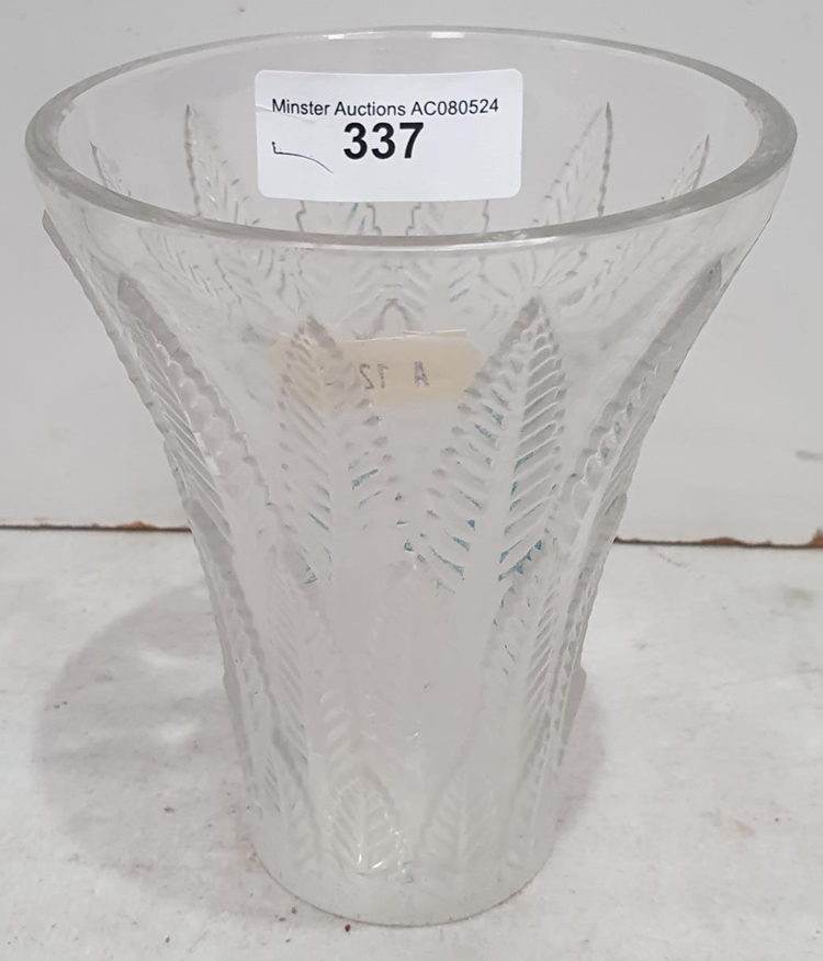 R. Lalique Chataignier Vase