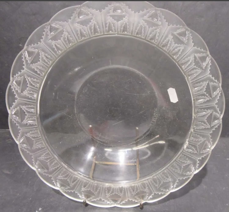 R. Lalique Chevreuse Bowl