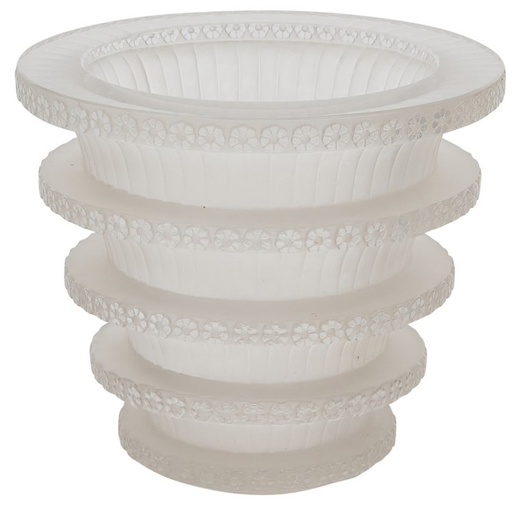 R. Lalique Chevreuse Vase