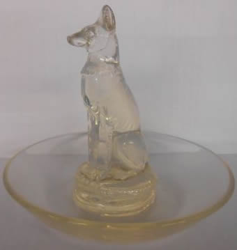 R. Lalique Chien Ashtray
