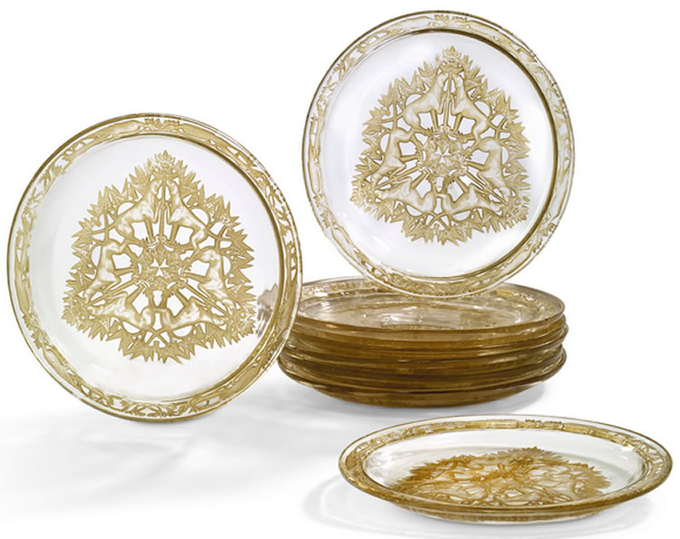 R. Lalique Chiens Plate