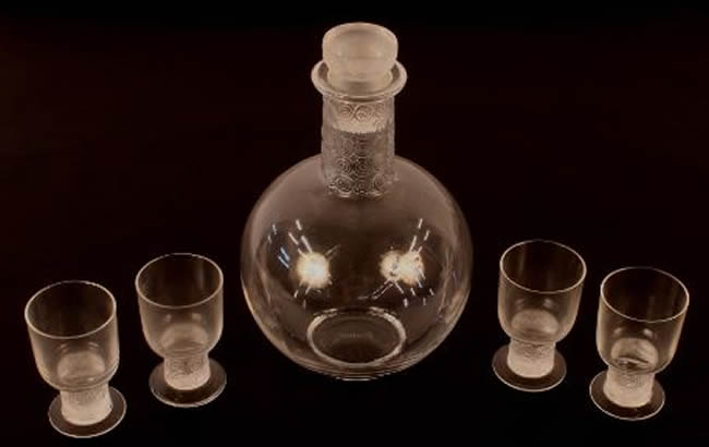 R. Lalique Chinon Tableware
