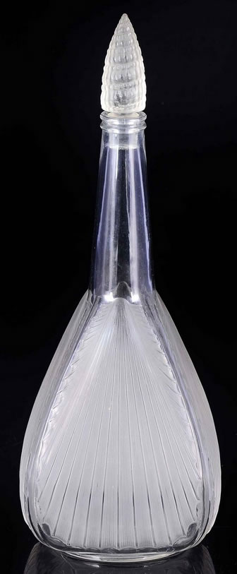 R. Lalique Coquilles Decanter