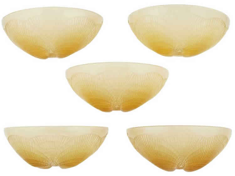 R. Lalique Coquilles Sconce