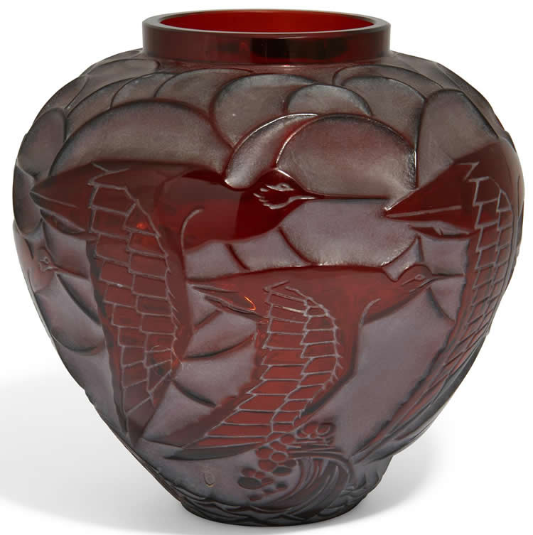 R. Lalique Courlis Vase