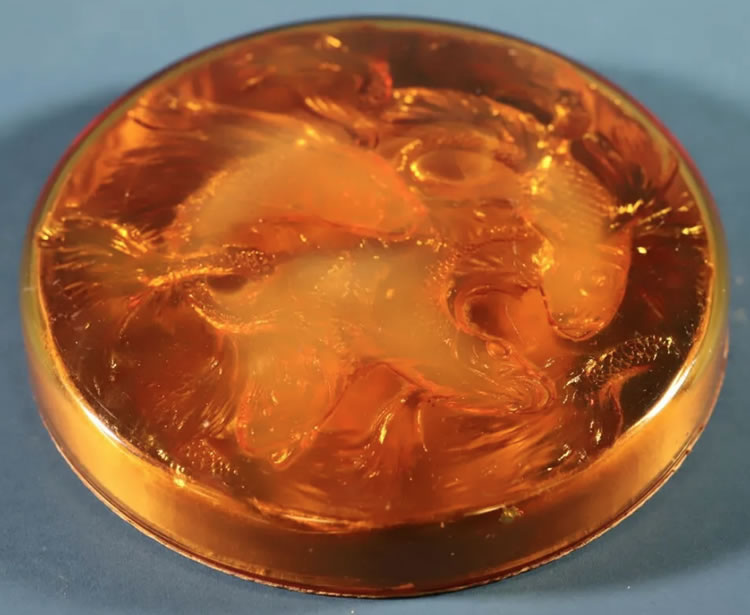 R. Lalique Cyprins Box