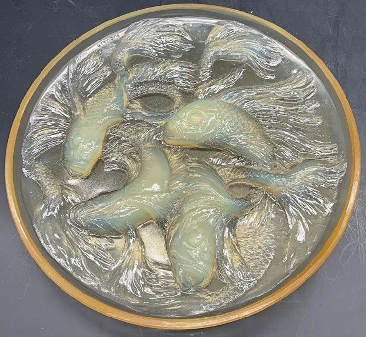 R. Lalique Cyprins Box Top