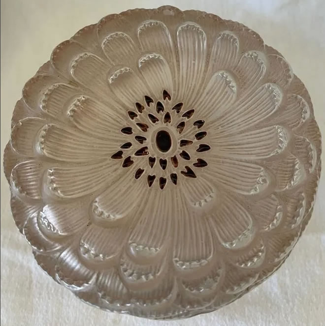 R. Lalique Dahlia Box
