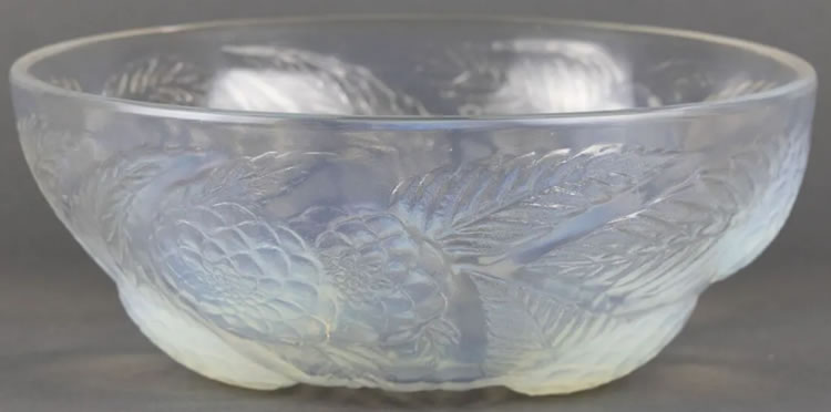 R. Lalique Dahlias Bowl