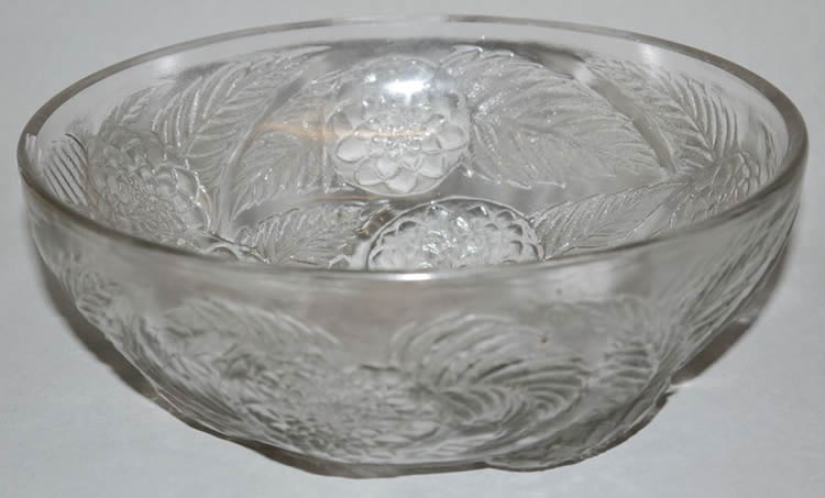 R. Lalique Dahlias Bowl