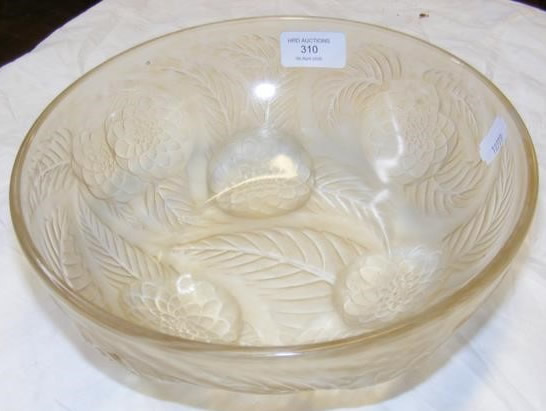 R. Lalique Dahlias Fruit Bowl