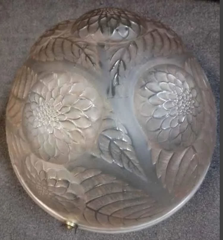R. Lalique Dahlias Light Shade