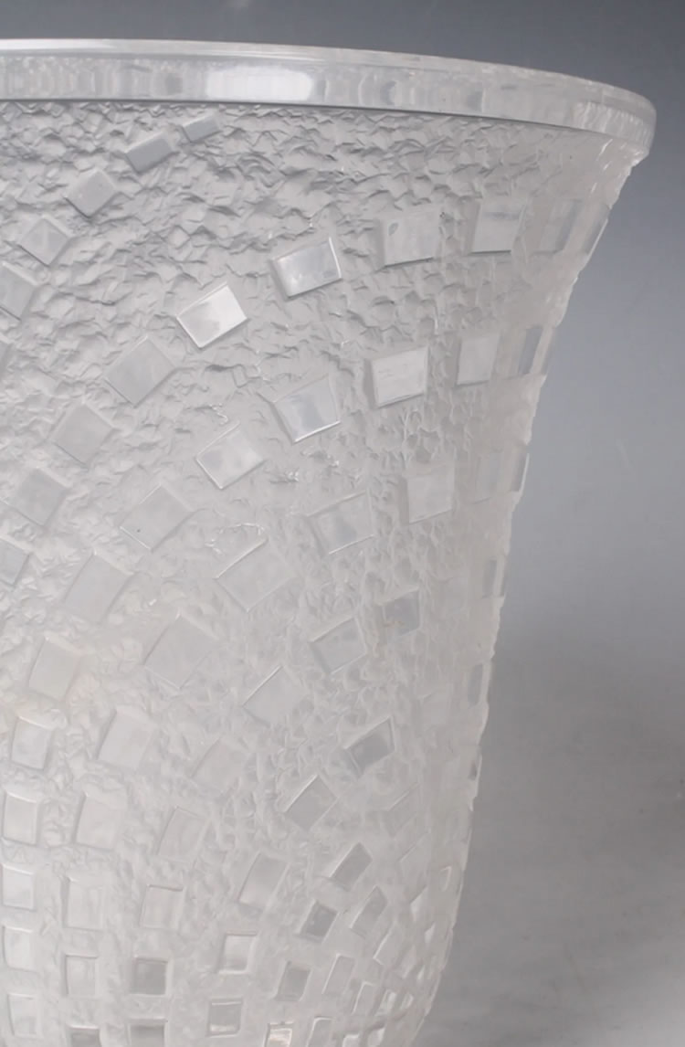 R. Lalique Damiers Vase