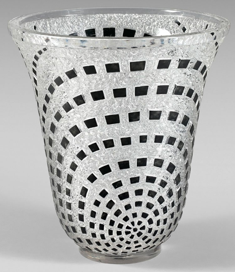 R. Lalique Damiers Vase