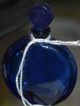 R. Lalique Dans-La-Nuit-4 Flacon